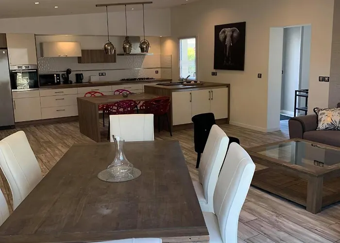 Hotel La Palmeraie 2*